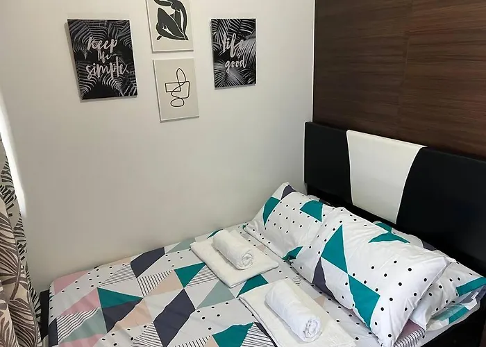 Air Residences - 1bedroom Unit With Balcony - Wifi & Netflix Apartment Manila