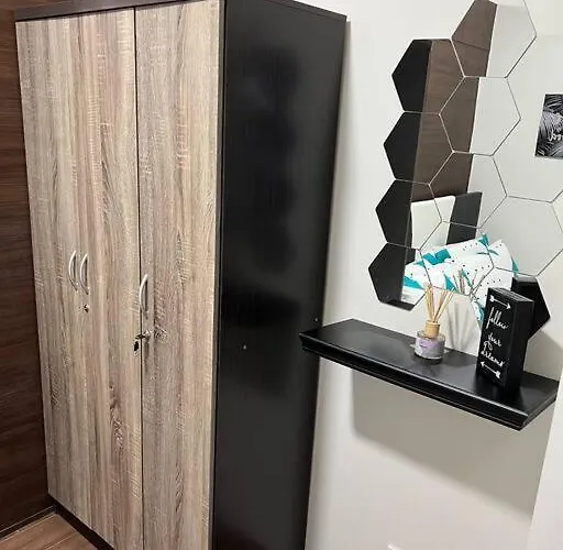 Air Residences - 1bedroom Unit With Balcony - Wifi & Netflix *